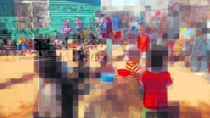 Sopkombuis in Upington beplan Kersparty, terugskooltoe-projek