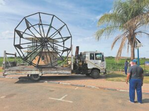 Keimoes se waterwiel terug op sy plek