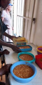 Sopkombuis voer honderde in Kimberley te midde van uitdagings