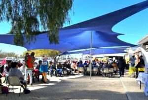 Toegang na dienste in Loeriesfontein geskep