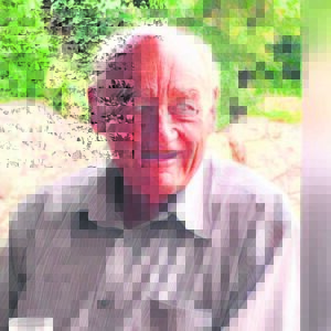 Lid van 1970-rugbywenspan oorlede