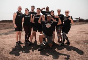 Uitdagings, kameraadskap deel van avontuurlike Titans-hindernisren