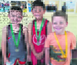 Hulle stoei hul pad oop