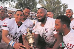 Span lig beker omhoog