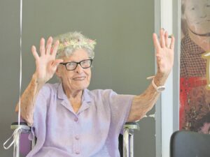 Inwoner vier vreugde van 100 jaar