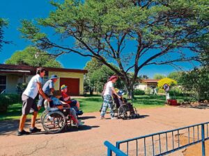 Reik uit na bejaardes nou én in 2025