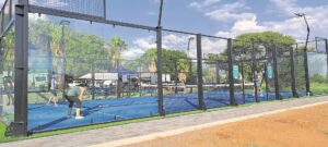 Professionals get acquainted on padel court