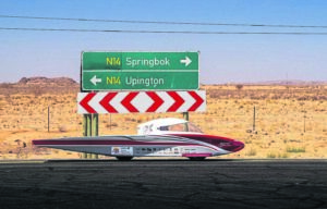 Wys sonkragtigheid in Noord-Kaapse landskap