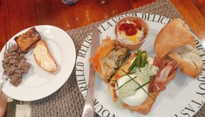 Snye vol lekkerte, eksklusiewe etes vul  ‘leemte’ by museums