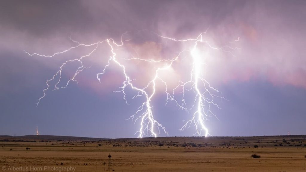 Foto van weerlig, deur Albertus Horn