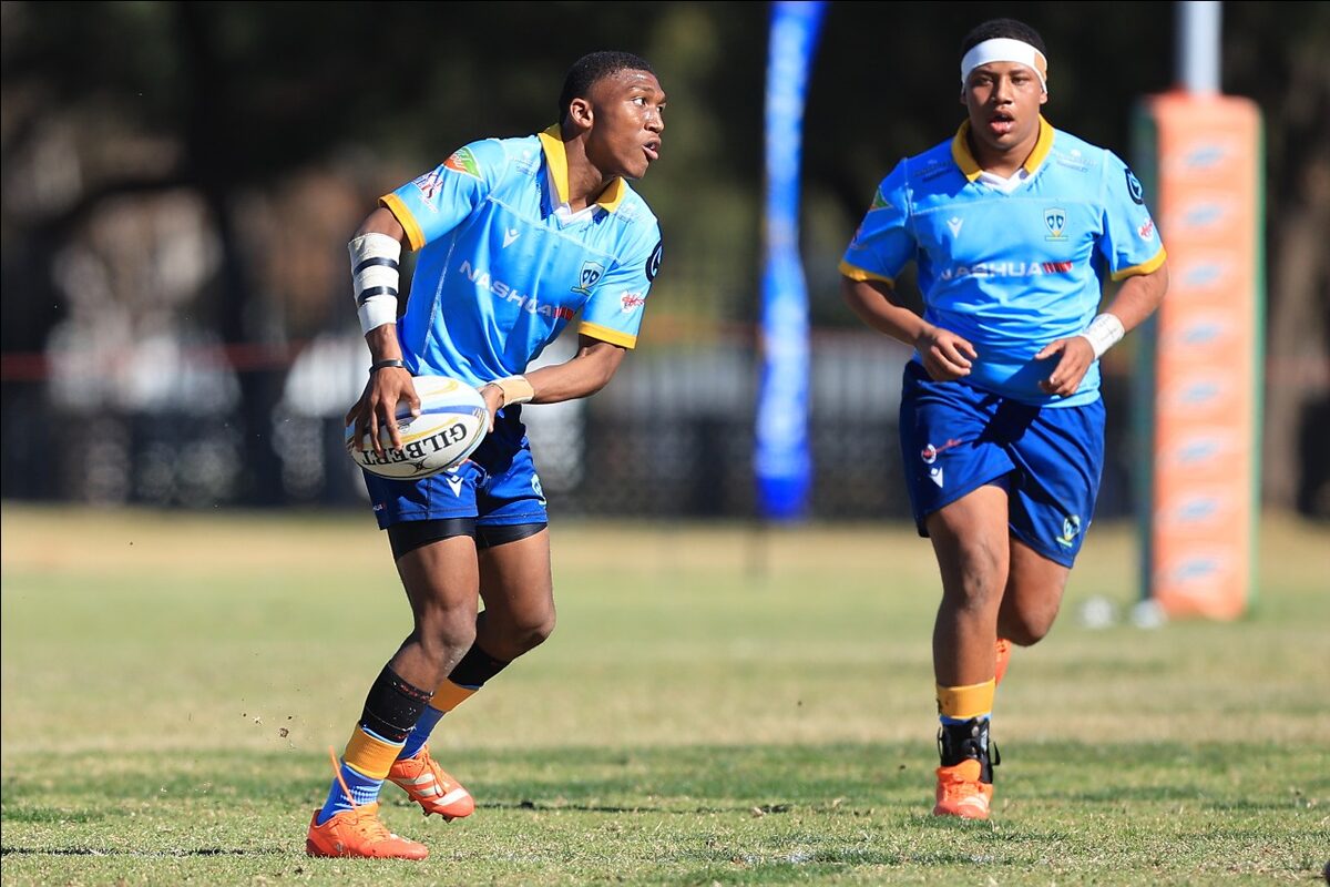 Clinton Britz (links) van die Hoërskool Diamantveld.