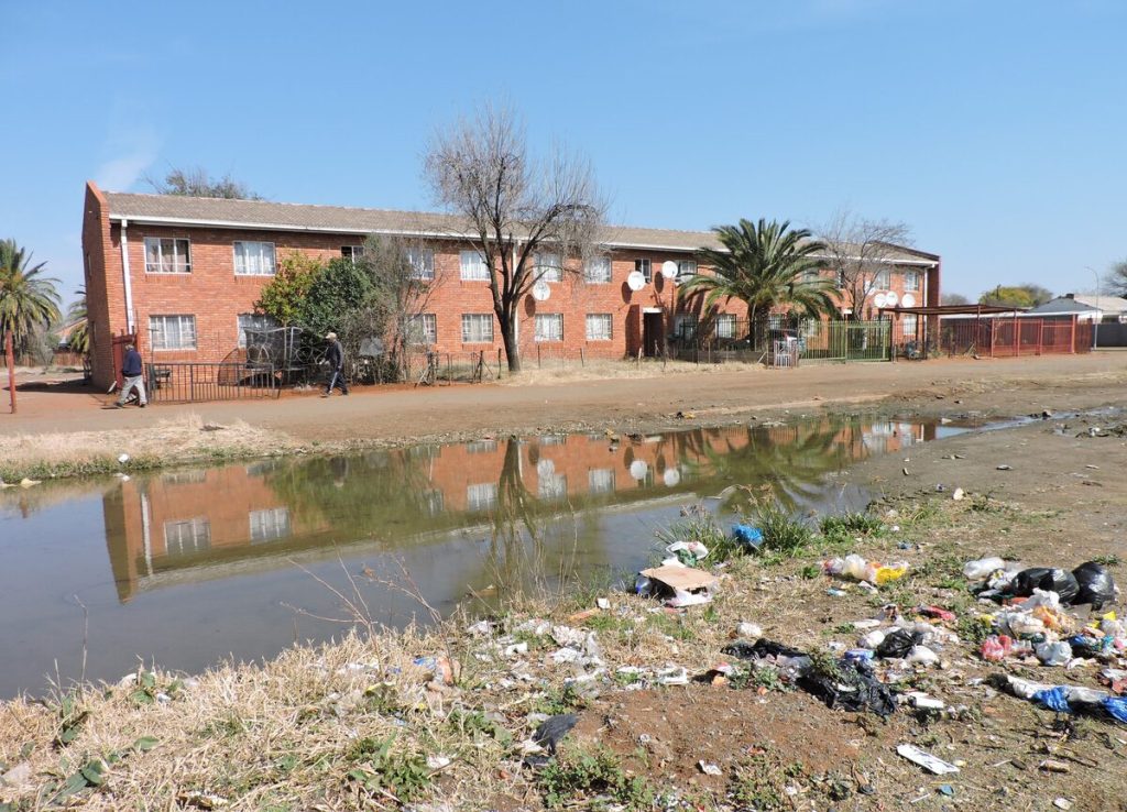 Munisipale woonstelle in Beaconsfield