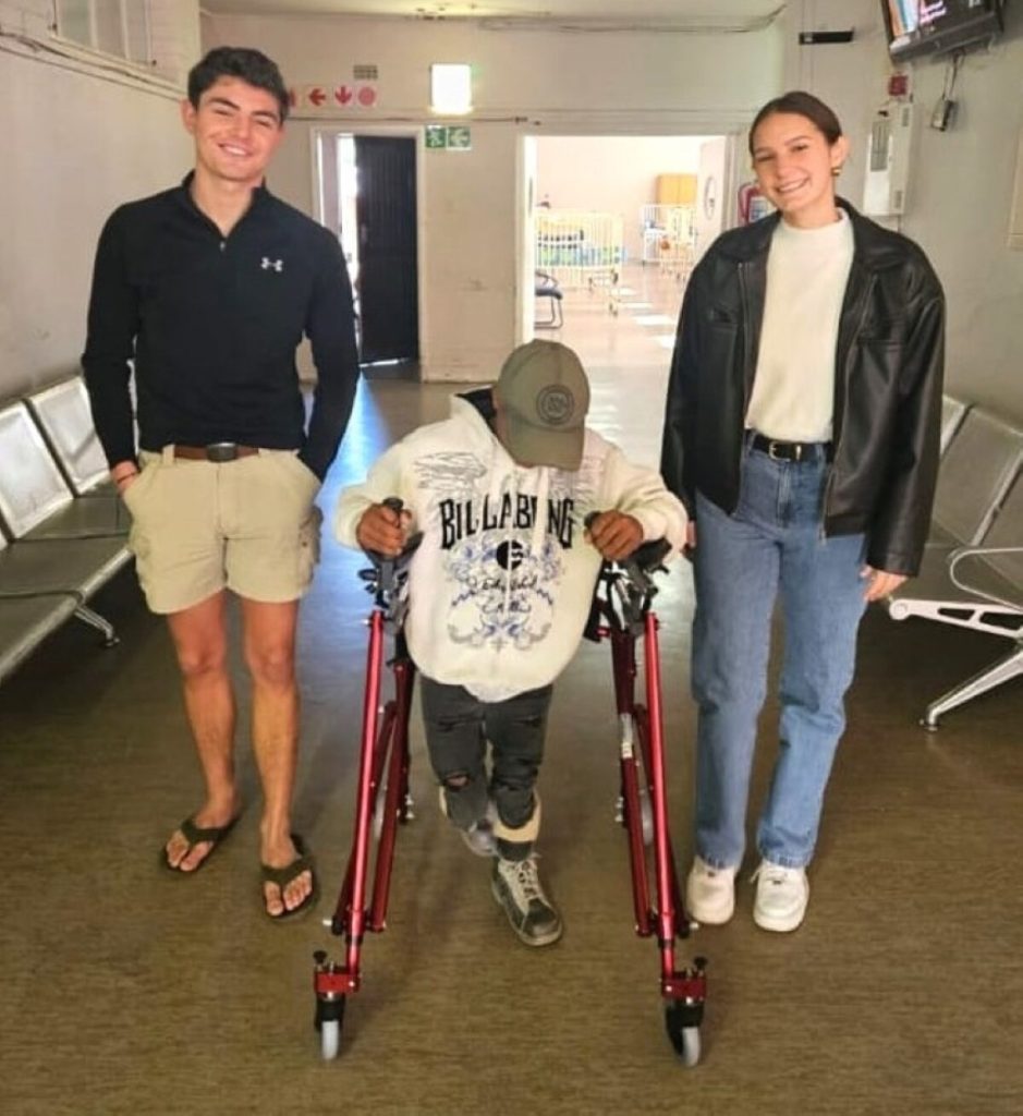 Conduard Katzke and Wiandie Botha in the Helen Bishop Home,