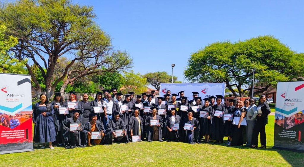 Khumo group picture of entrepreneurs