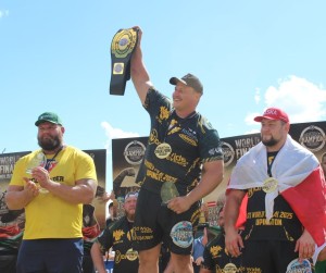 Sterkste man behou wêreldtitel tydens kompetisie op eie bodem