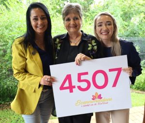 Gebreide prostese veel meer as net wol en vulling; word hoop vir vroue