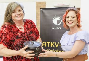 VLV Kuruman-tak wys ystervrou aan: Staatmaker in een stuk gegiet