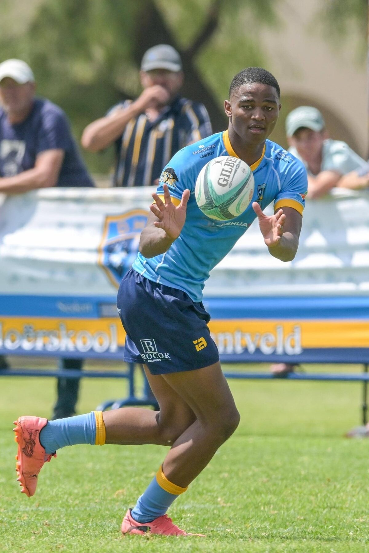 LJ Buys van Hoërskool Diamantveld se eerste rugbyspan. FOTO: Louis Botha Fotografie