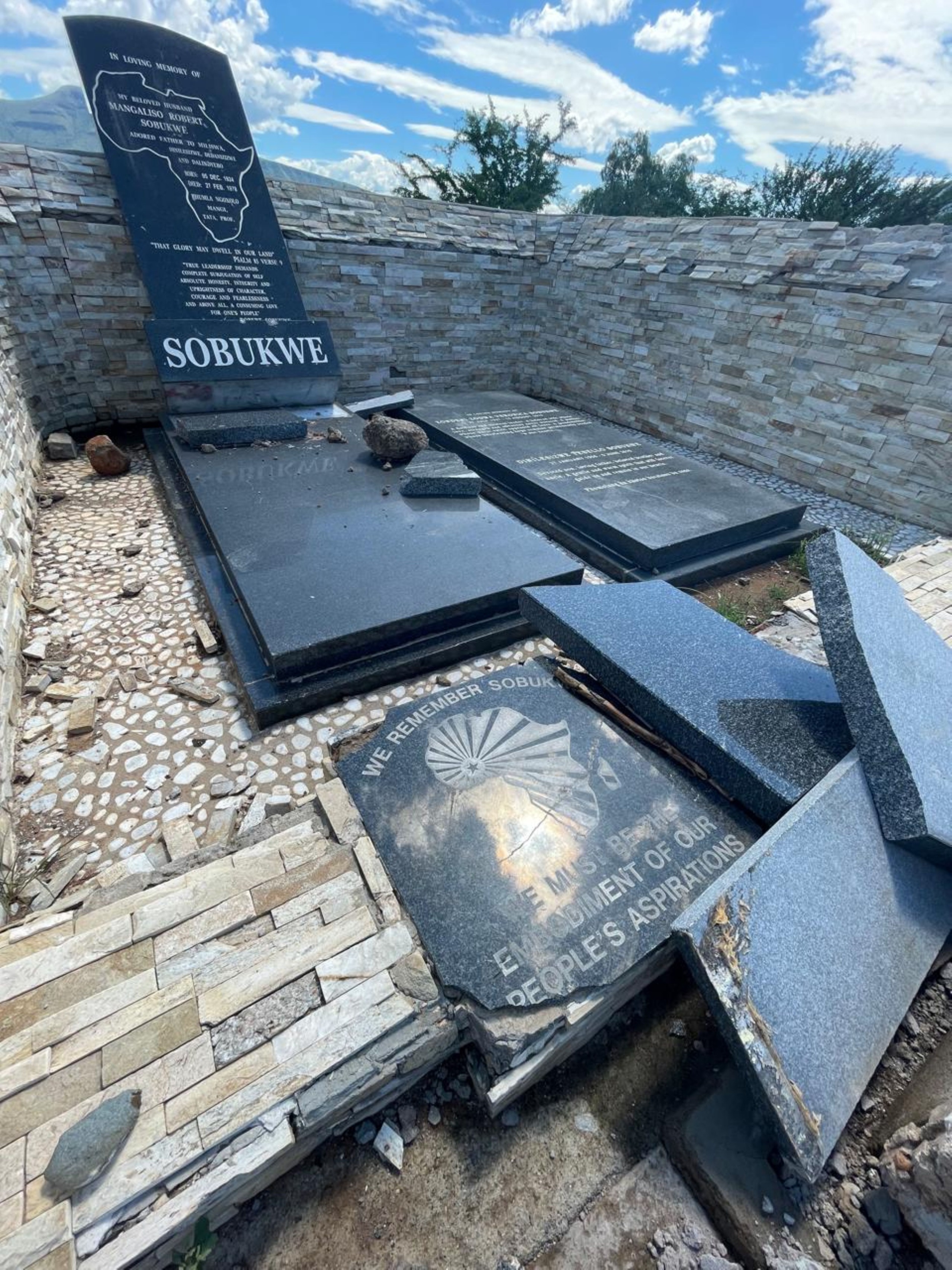 Shock and grief have swept through the country following the discovery of serious vandalism at the grave of anti-apartheid leader Robert Sobukwe in Graaff-Reinet, just days after a march advocating for the town to be renamed in his honour that took place on Saturday, 14 March.
