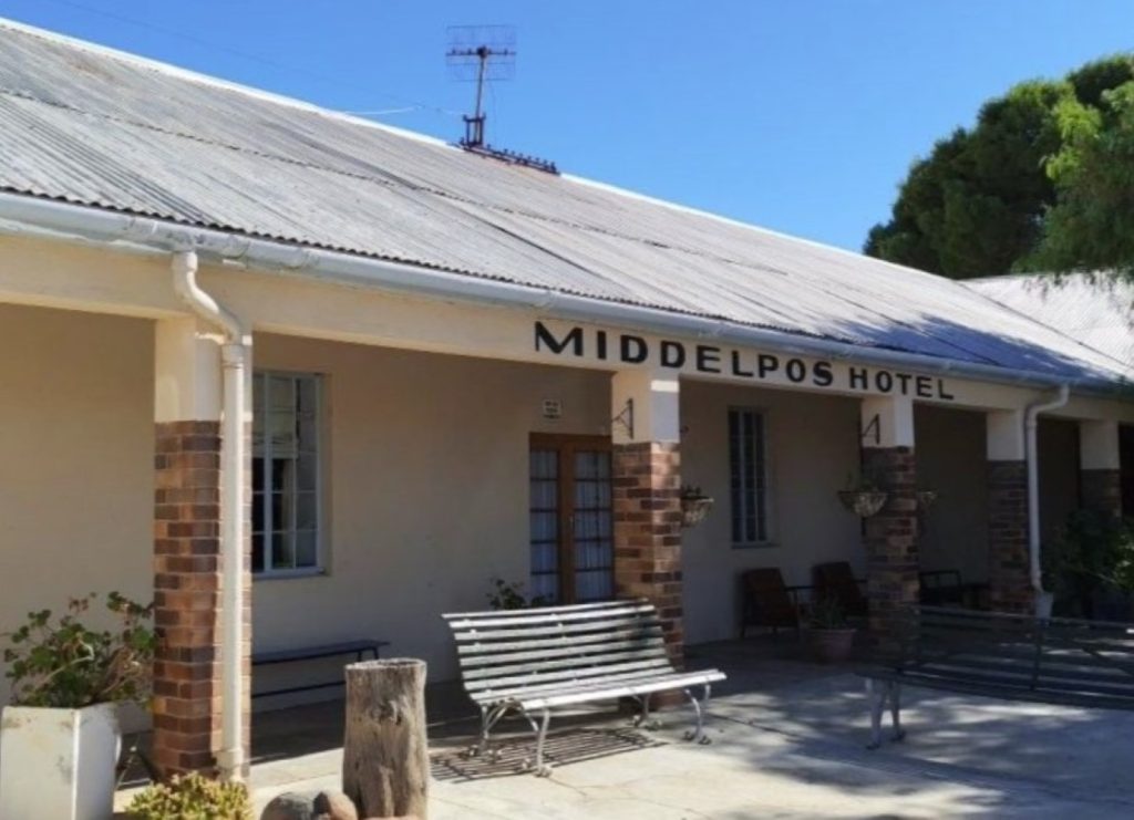 Middelpos Hotel