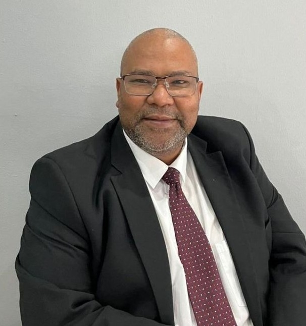A senior municipal official who was dismissed from Drakenstein Municipality following a disciplinary hearing has been appointed as acting municipal manager at Beaufort West Municipality.