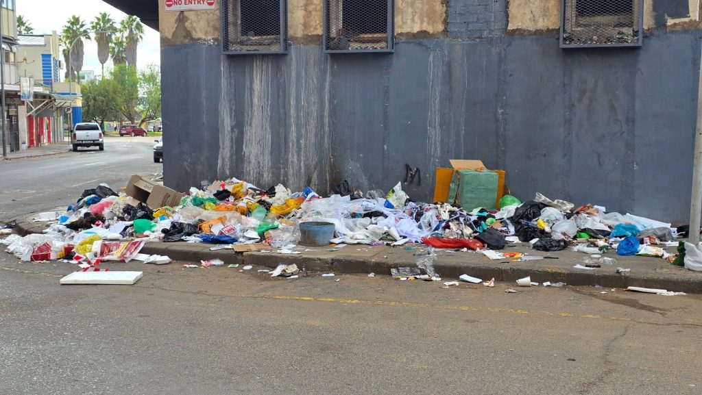 Poor municipal services has an influence on stunting.