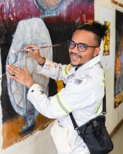 Kimberley artist takes Indigenous stories to Australia in cosmic art exhibition