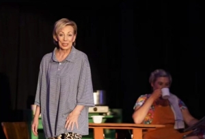 Annelie Botes se verhoogstuk dié naweek in ikoniese Apollo-teater