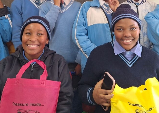 Digital reading competition challenges Kimberley learners