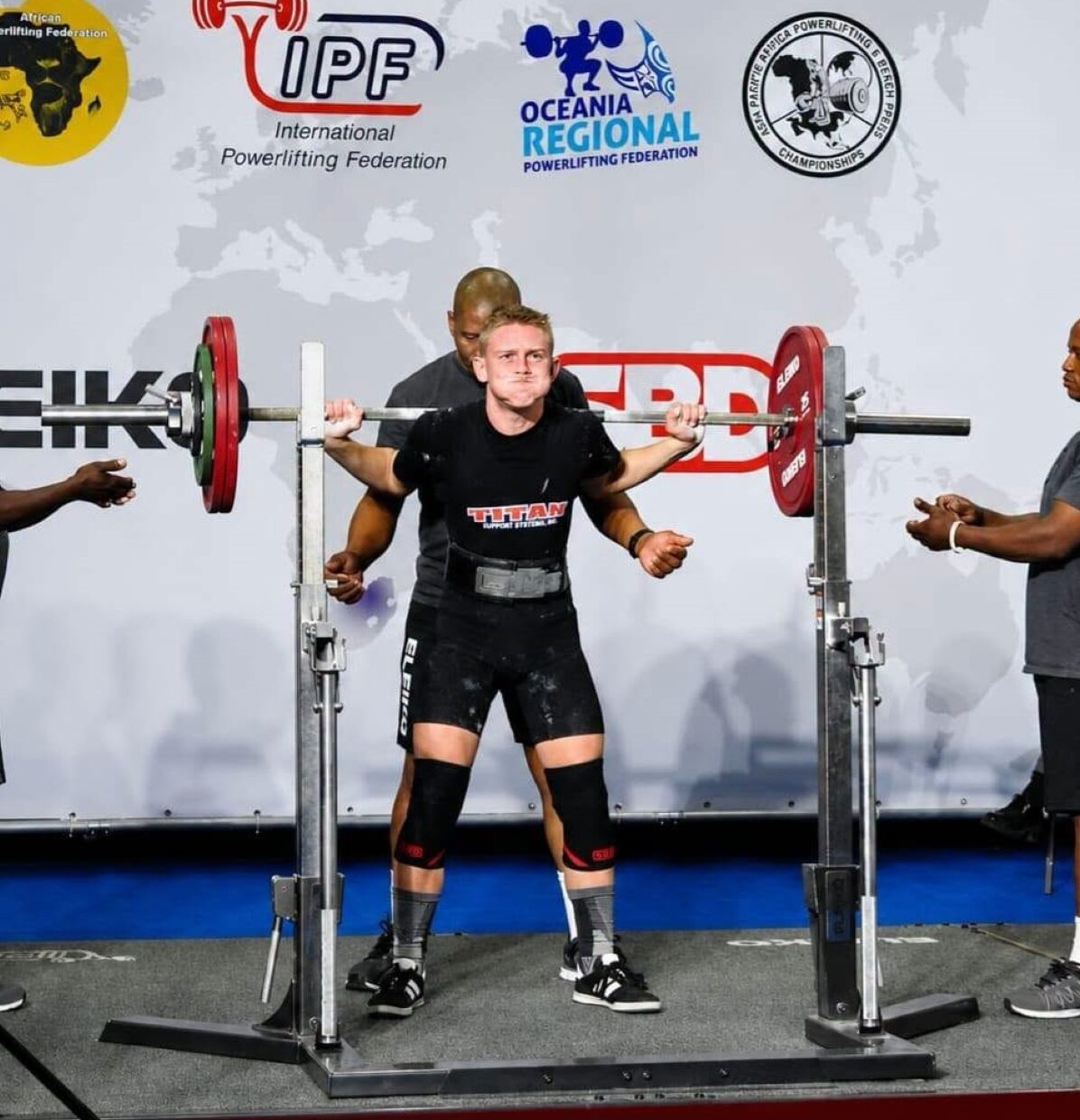 Jong kragopteller (16) kry goud in eerste kompetisie