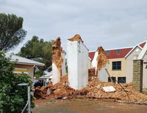 ‘Hartseerdag’ vir Fraserburg se erfenis toe historiese Peperbus ineenstort
