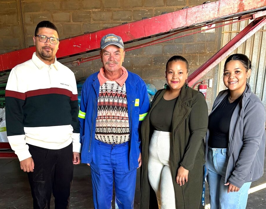 Loeriesfontein droogtehulp