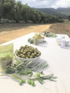 Buffet Olives strong after 50 years
