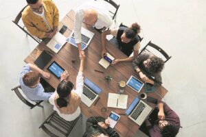 DM’s emails active again