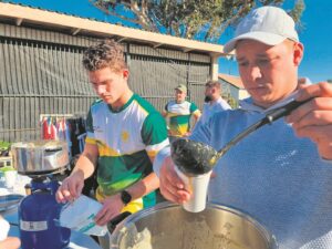 Spelers ploeg terug met sop
