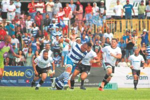 Boland in T-12-skouspel