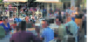 Kom span uit by die Breytenbach-sentrum