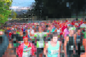 Duisende draf Rhodes kaf