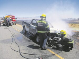 Bakkie brand op R44