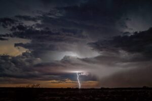 Reeks kouefronte gaan Wes-Kaap peper met stormweer