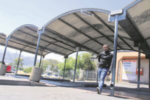 Spitsverkeer sonder taxi’s