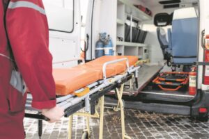 Bakkie met 16 vroue rol op R44