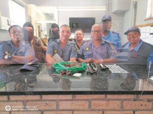 Vermeende dwelmsmokkelaar vasgetrek