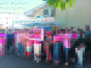 Kansa bring talle vroue byeen