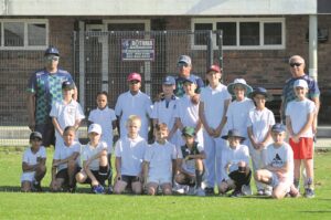 Paarl-krieketklub begin junior program