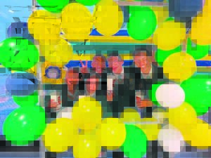 NP en PJ in titaniese stryd