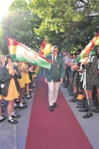 Bateman groet Gim ná tien jaar