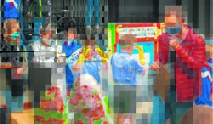 Luca neem aan ekspo deel