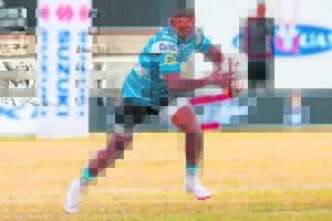 Dylon speel op 30 j. op sy beste