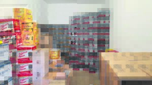 Man vas oor drank en sigarette uit Klapmuts